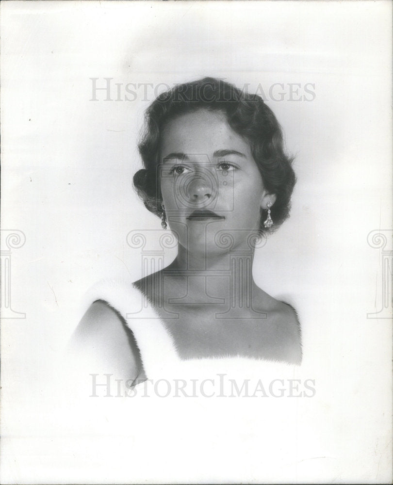 1956 Press Photo Rew Price Daughter Mrs. Charles Price - Historic Images