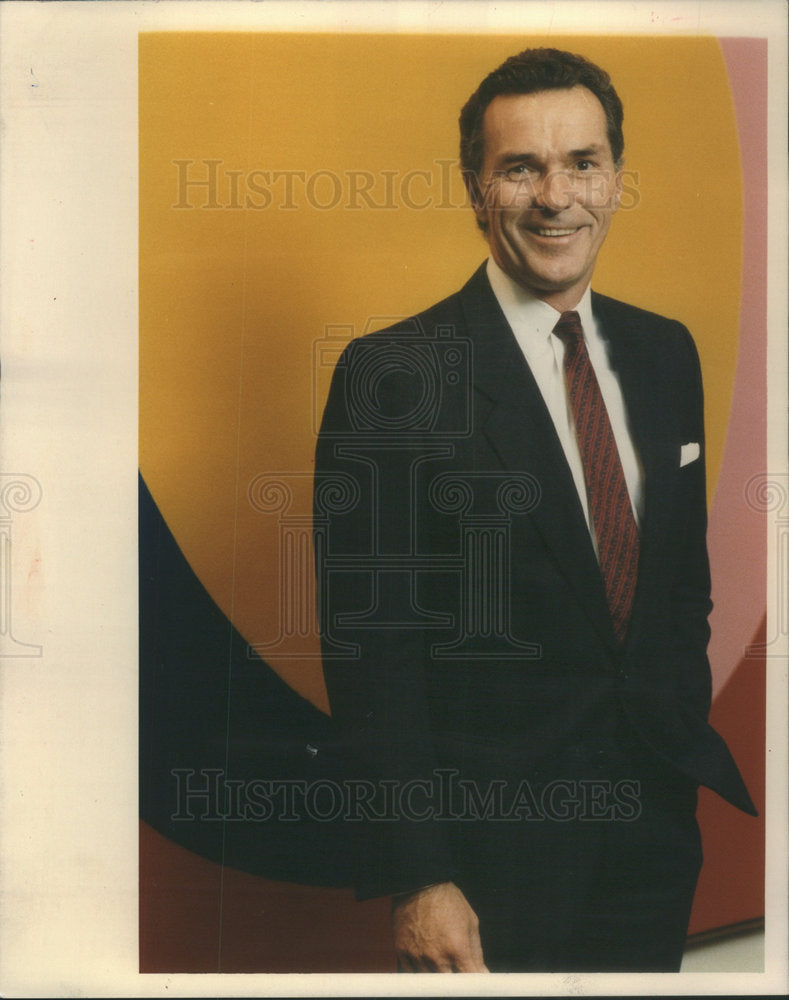 1989 Press Photo William Farley Chairman Owner Diversified Farley Industries - Historic Images