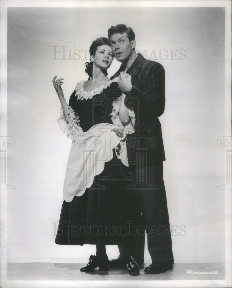 1949 Virginia Oswald Hayes Gordon Brigadoon Singers Theater Chicago - Historic Images