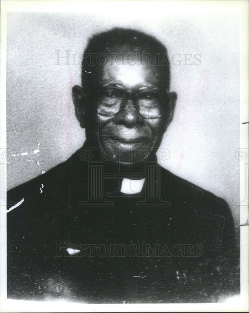 1985 Press Photo Deacon John Rucker Podiatrist Chaplain - Historic Images