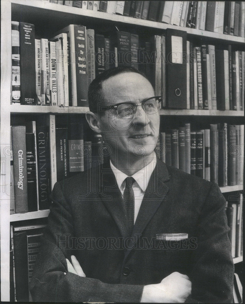 1967 Press Photo Joseph Rowan executive director John Howard association - Historic Images