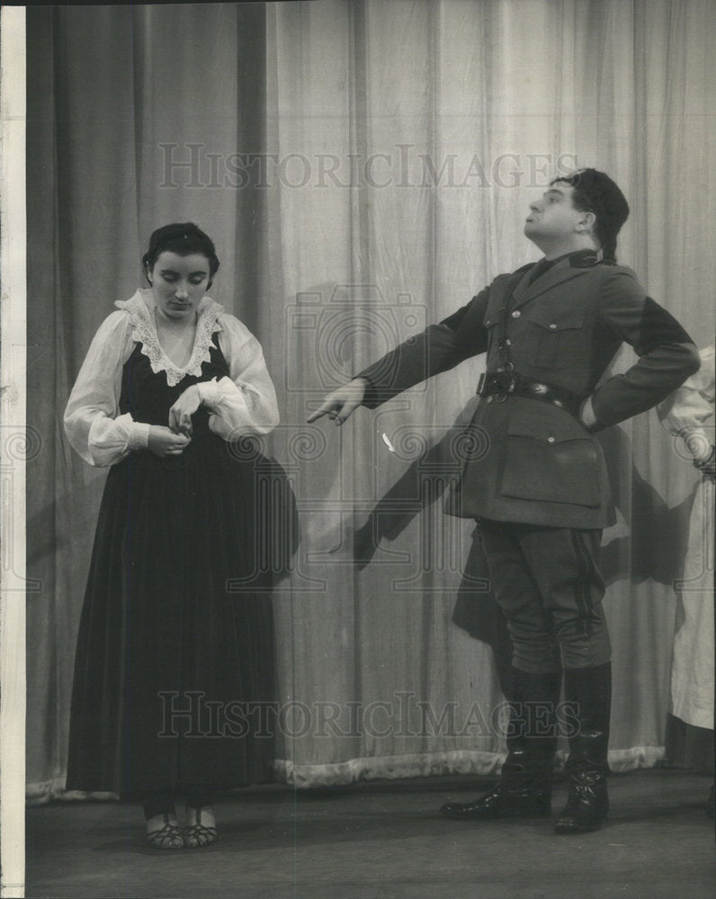 1938 Actors Ruth Rubinstein Al Eben Pins and Needles Chicago Theater - Historic Images
