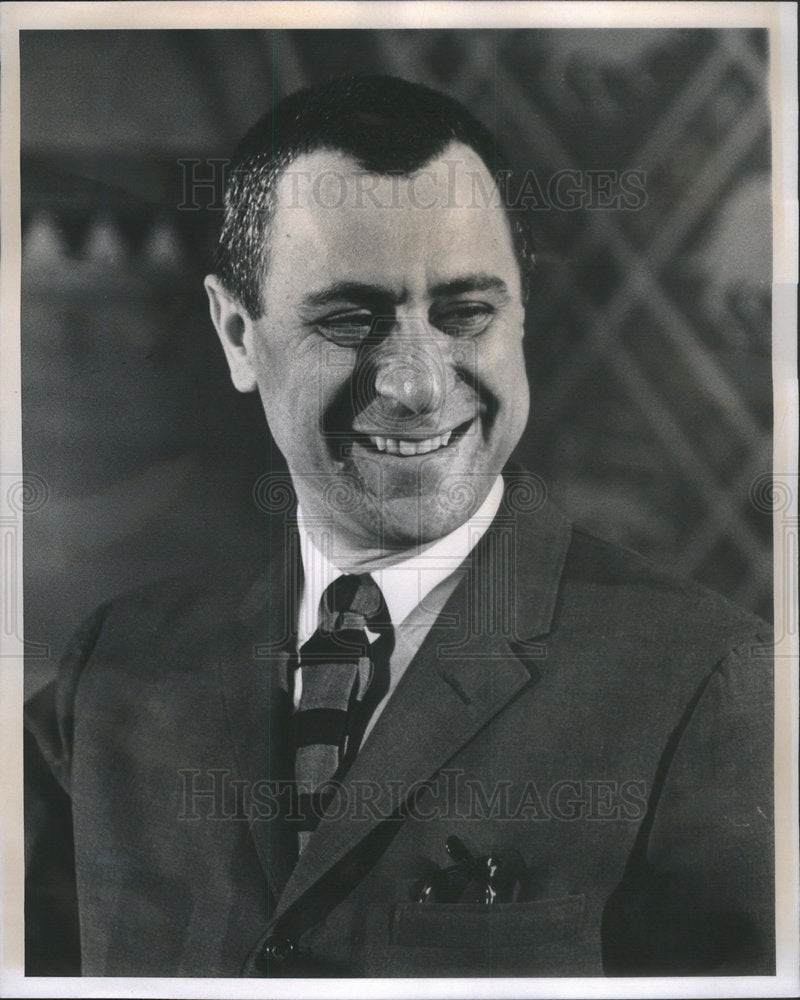 1967 Press Photo Dr. Marvin Rosner Committee Member Effective City Council - Historic Images