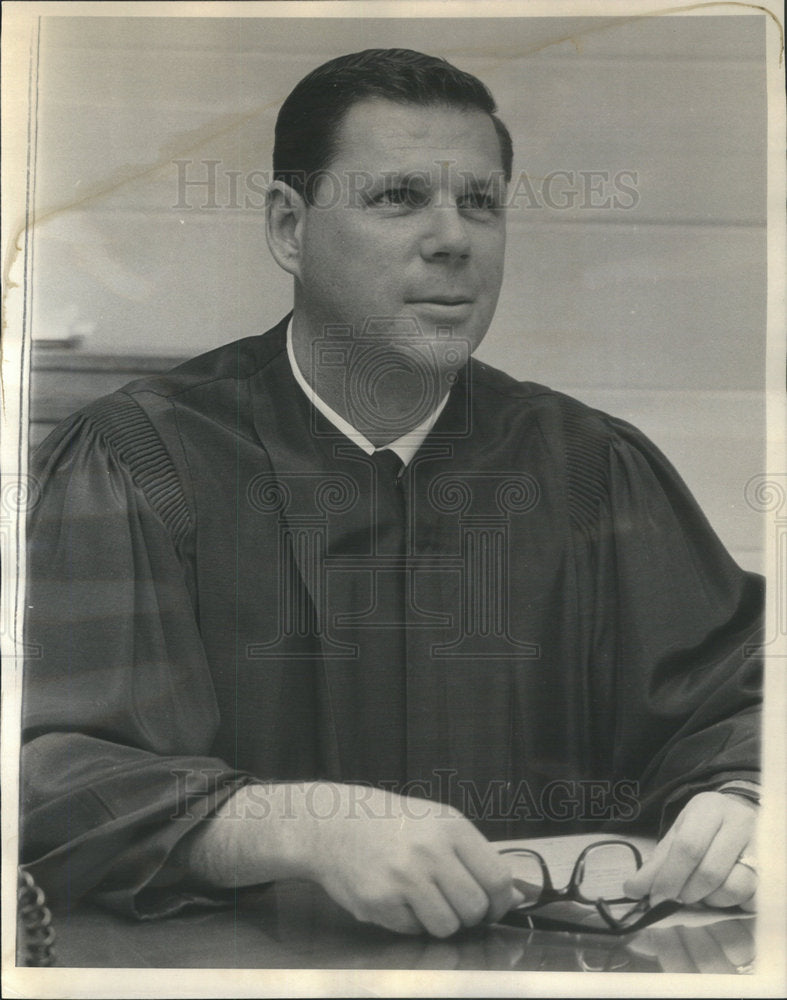 1965 MAGISTRATE ALLEN ROSIN NILES ILLINOIS - Historic Images