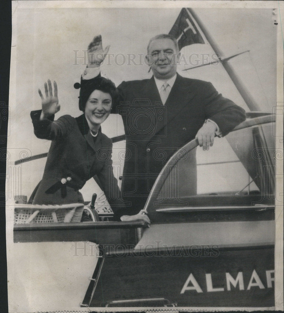 1949 Mayor and Mrs. William O'Dwyer Honeymoon - Historic Images