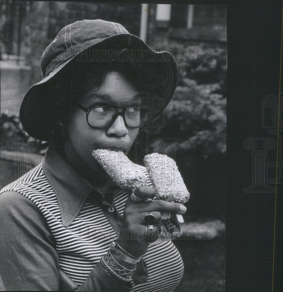 1974 Assistant Producer Sandra Middleton Bill McCarter WTTW Nolan - Historic Images