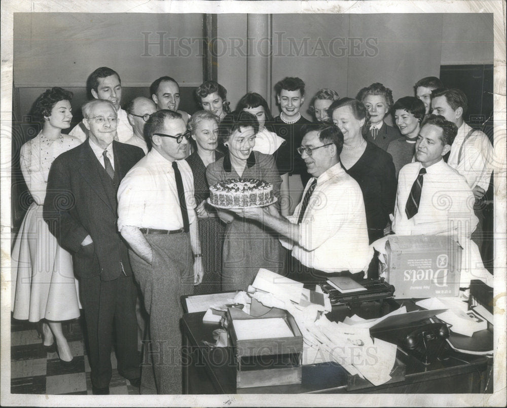 1955 Farewell Cake to Nat Laddin - Historic Images