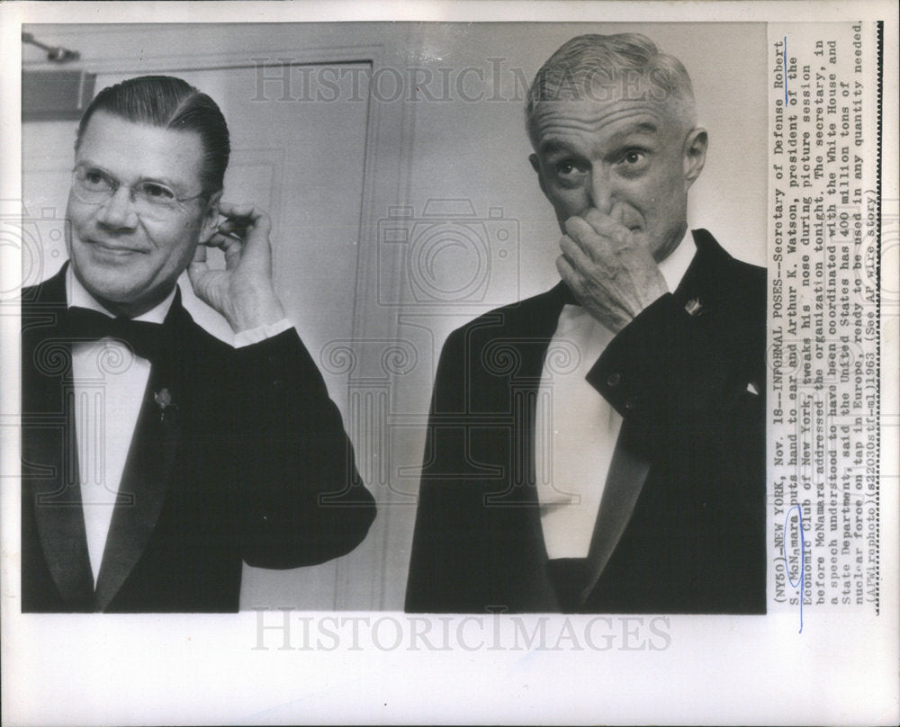 1963 Press Photo Secretary Defense Robert McNamara Arthur Watson New York Club - Historic Images