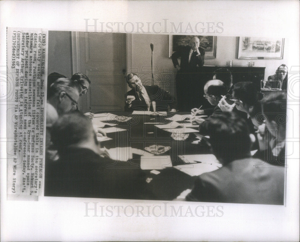 1963 Defense Secretary Robert McNamara Assistant Arthur Sylvester - Historic Images