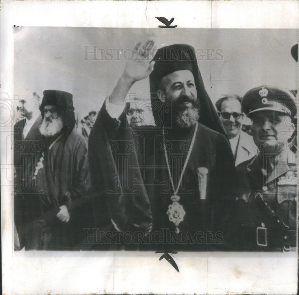 1957 Press Photo Archbishop Makarios Leader Cypriots - Historic Images