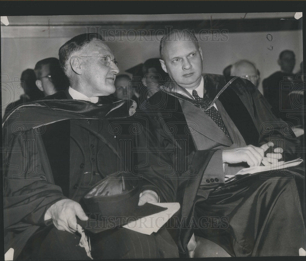 1947 Press Photo Ambassador Norman Makin and President George D.Stoddard. - Historic Images