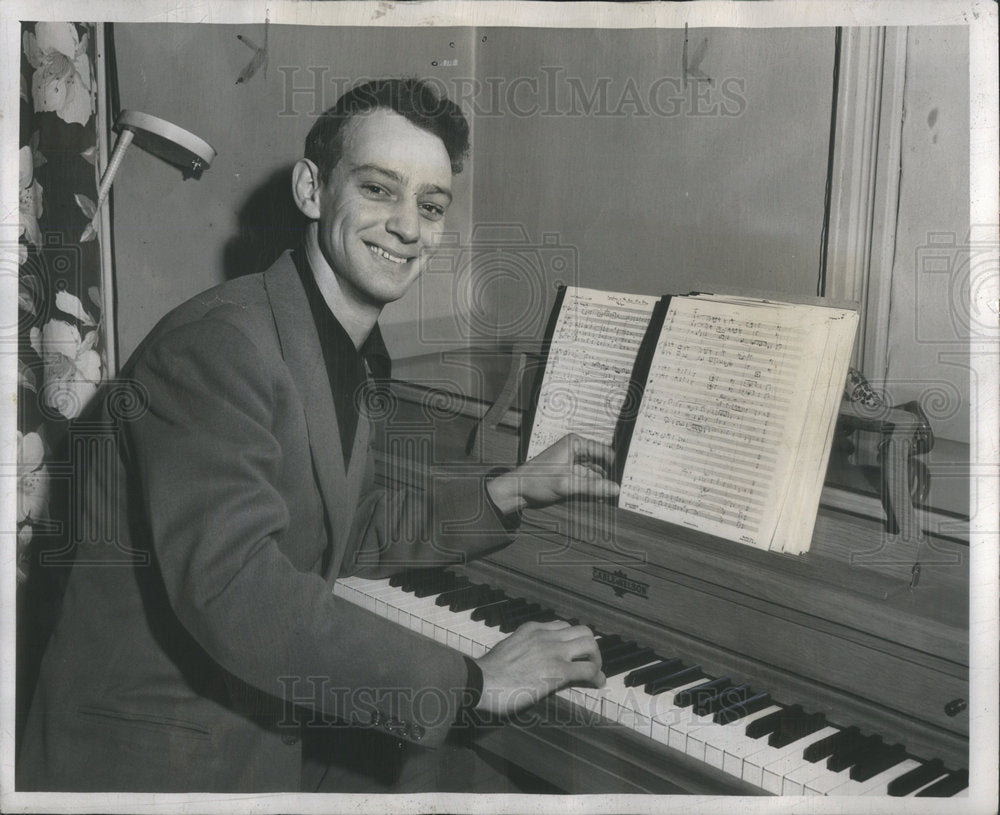 1950 Press Photo Annual Geo Gershwin Contest Bryan Dority - Historic Images