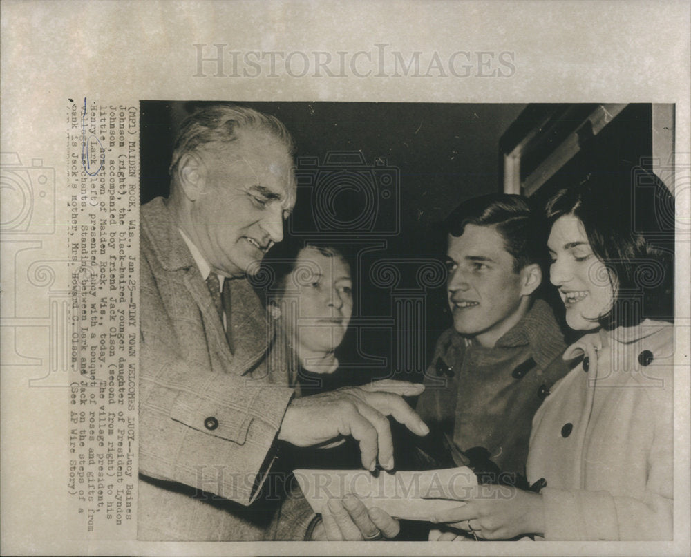 Press Photo Henry Lark Village President Tiny Town - Historic Images