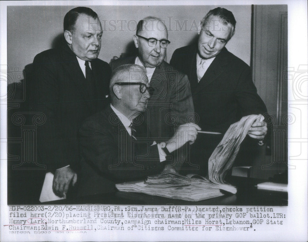 1956 Press Photo Henry Lark Miles Horst ;Edwin F.Russell Chairman of Citizens - Historic Images