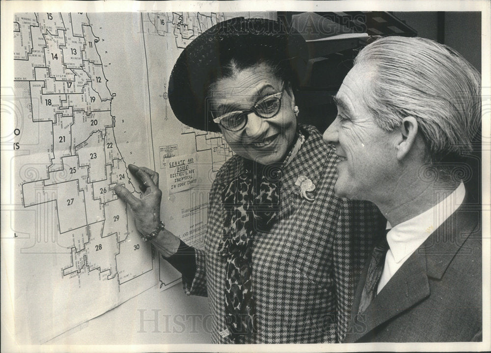 1966 Press Photo MRS. OLLIE HOOKER CLARK TIMOTHY P. SHEEHAN CHAIRMAN REPUBLIC - Historic Images