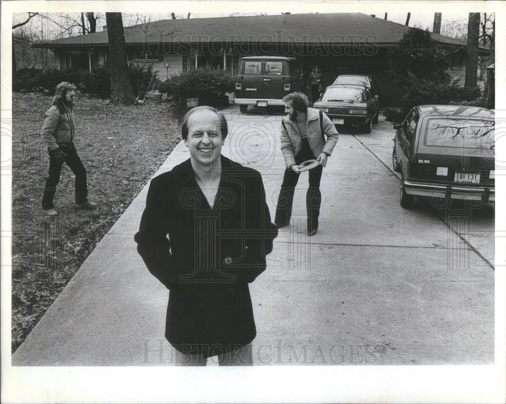 1984 Press Photo JIM DAVIS AMERICAN CARTOONIST CREATOR CHARACTER GARFIELD - Historic Images