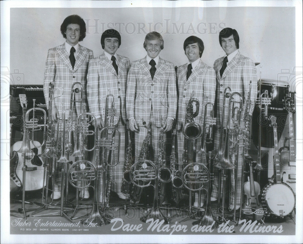 Press Photo Dave Major Minors Chicago Show Band Musician - Historic Images