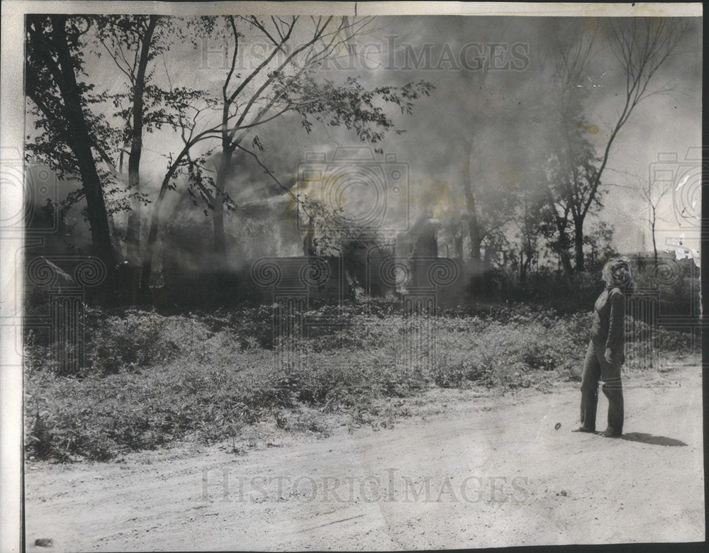 1955 Lenena Davis Watches Her Home Burn - Historic Images