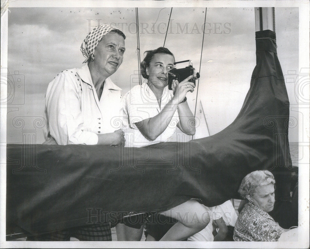 1954 Press Photo Mrs. Fred I. Peterson Chicago Socialite - RSC68501 - Historic Images