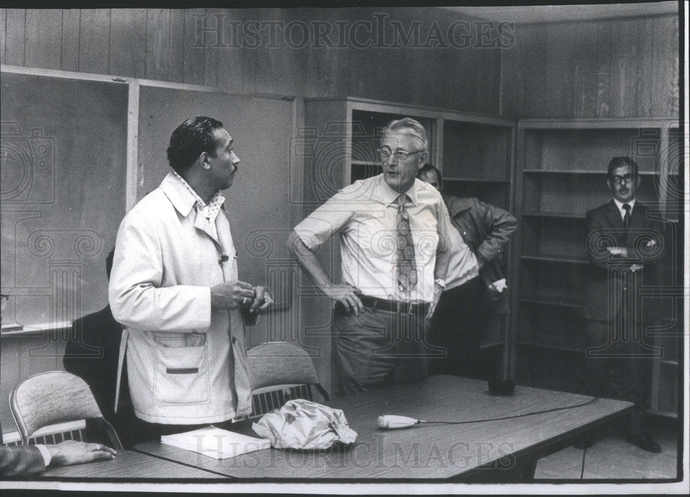 1972 Protest Leader Harold Jackson With Superdt  Peterson, Maywood - Historic Images