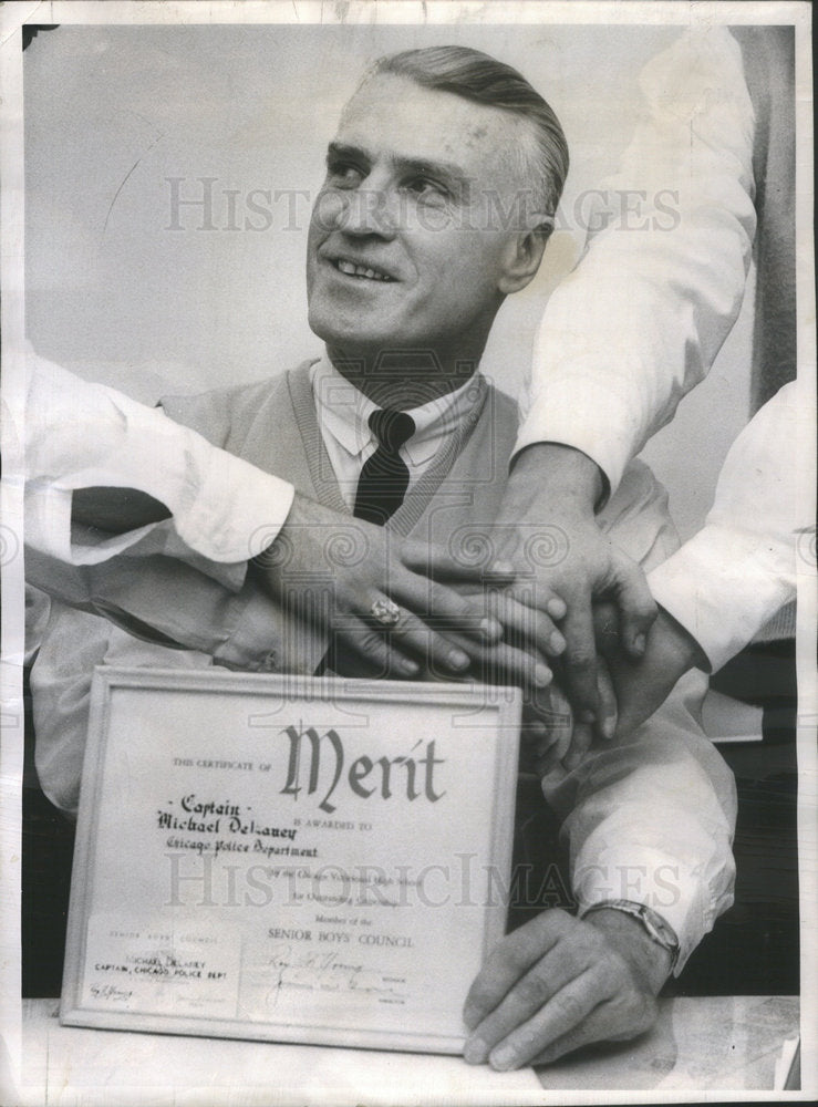 1962 Press Photo Capt. Michael Delaney director police department youth division - Historic Images