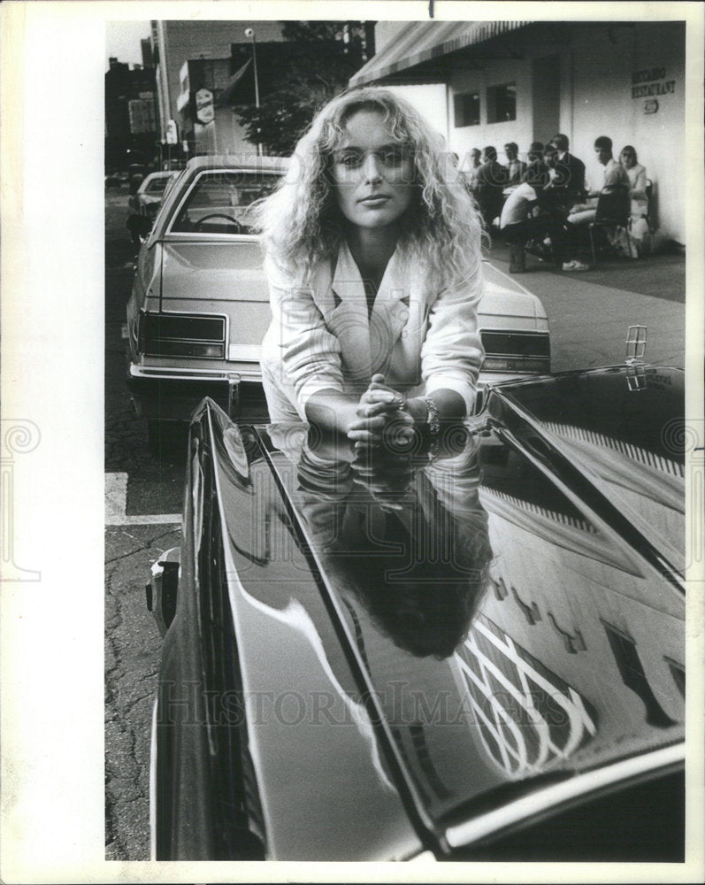 1983 Press Photo Sybil Danning Talks Of How Lou Ferrigno And Her Didnt Get Along - Historic Images