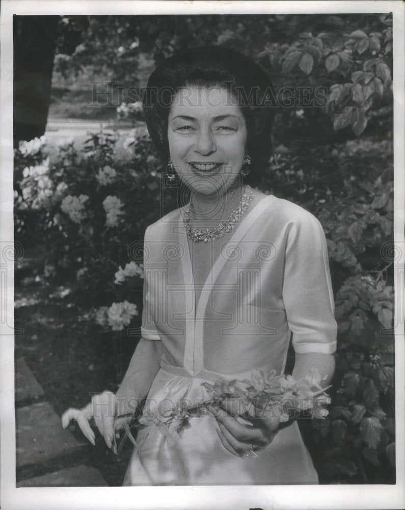 1969 Press Photo Mrs. Gwendolyn Cafritz Garden - Historic Images