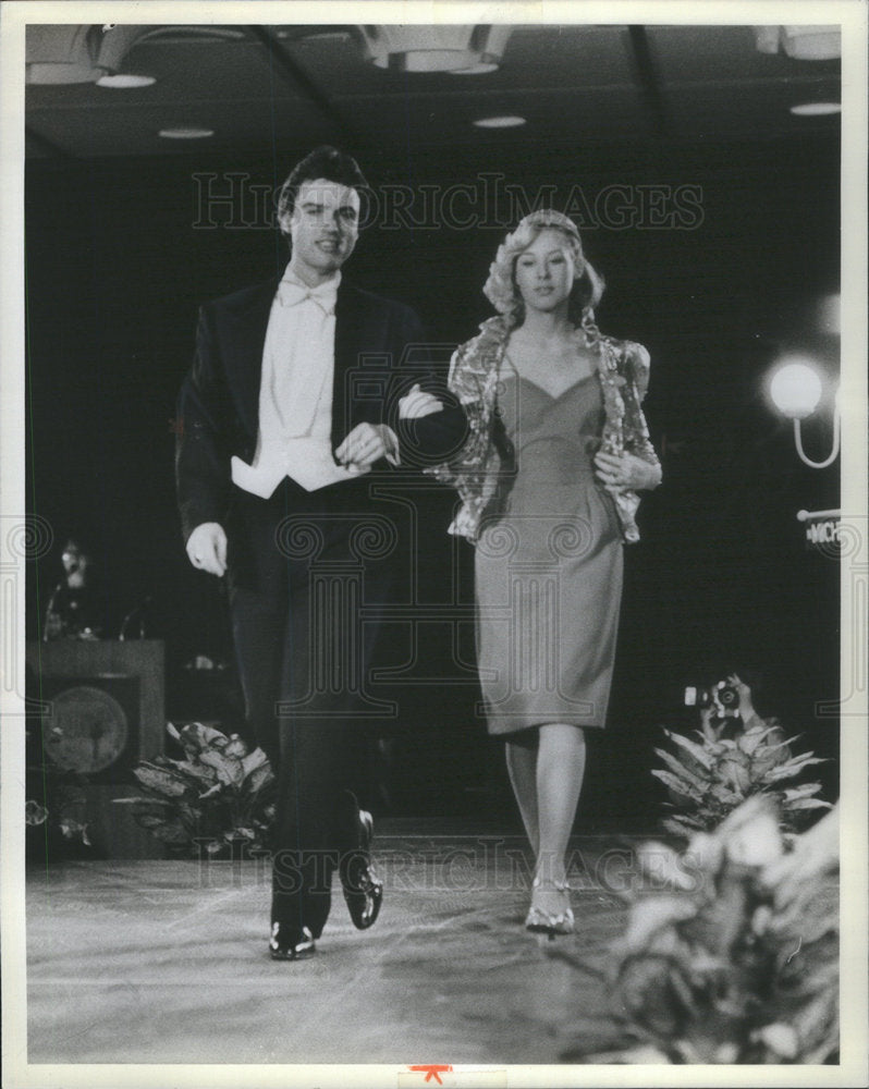 1981 Press Photo Kathy Byrne Elsie Almodovar Ray Vogue School Design Fashion - Historic Images