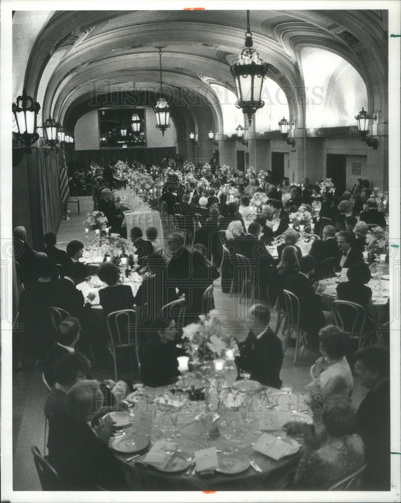 1981 Press Photo Cultural Distinction Awards Dinner Held in City Hall&#39;s Main Flr - Historic Images