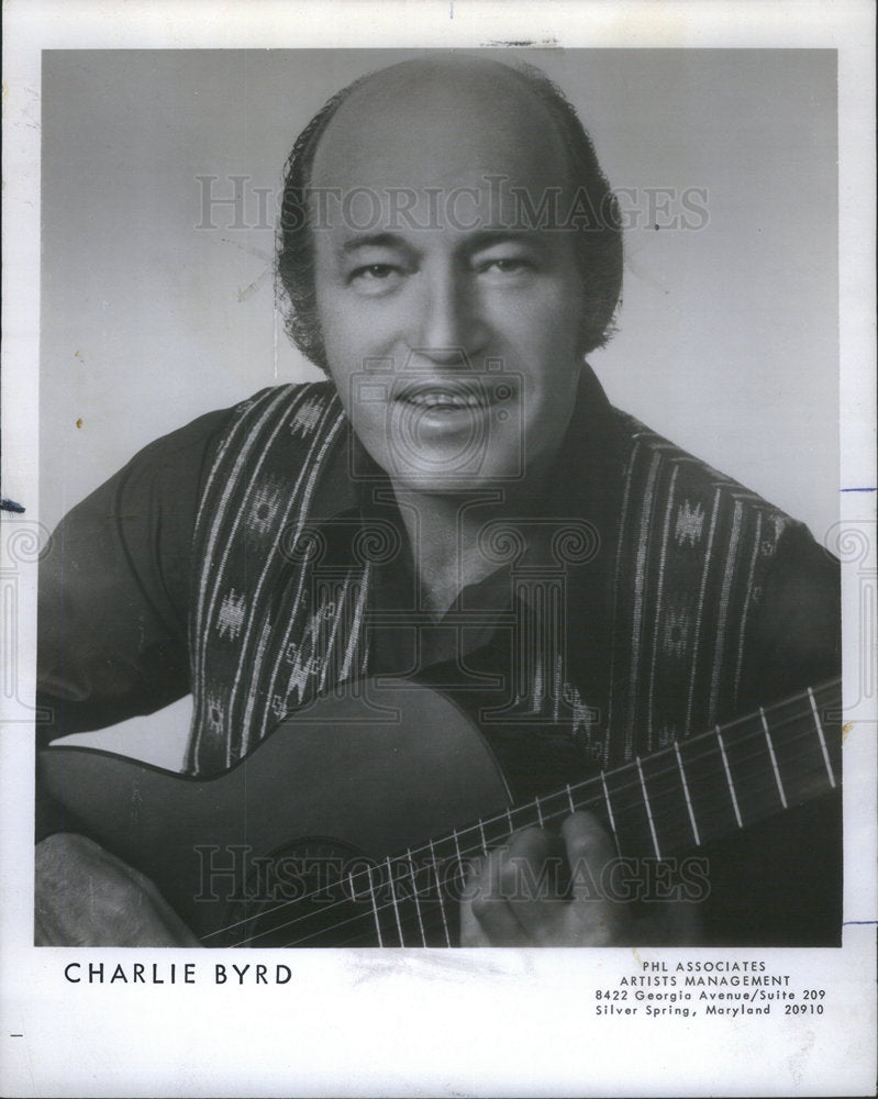 1975 Jazz Guitarist Charlie Byrd Promotion Picture - Historic Images