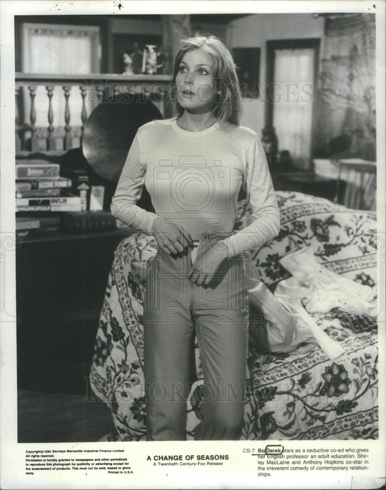 1980 Press Photo A Change Of Seasons Film Actress Derek Scene Picture - Historic Images