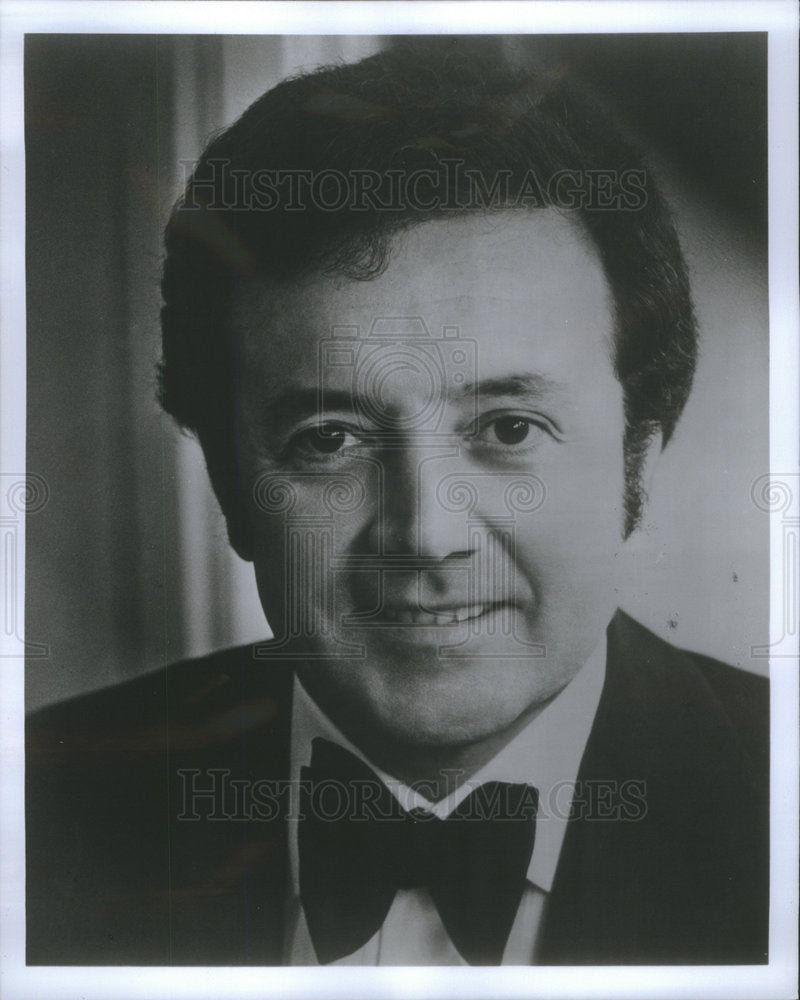 1977 Press Photo Romantic Balladeer Damone Mill Run Theatre Show Promotion - Historic Images