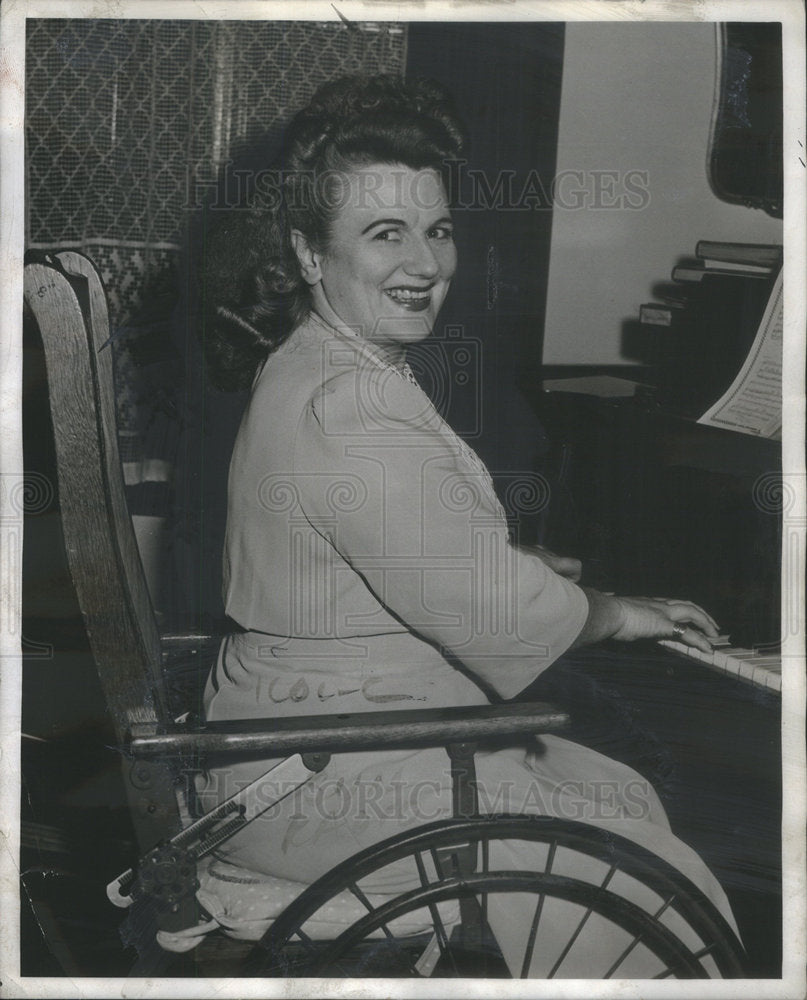 1942 Marjorie Lawrence  In Wheelchair Was On Andre Kostelanets Prgrm - Historic Images