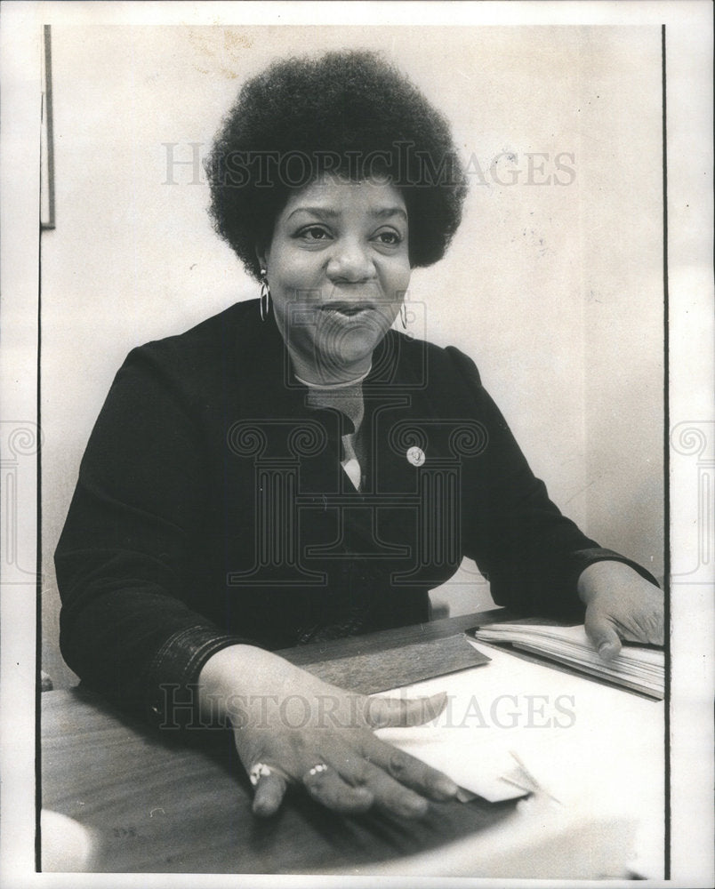 1972 First Black Woman Named To Illinois Cabinet Post Lawrence - Historic Images