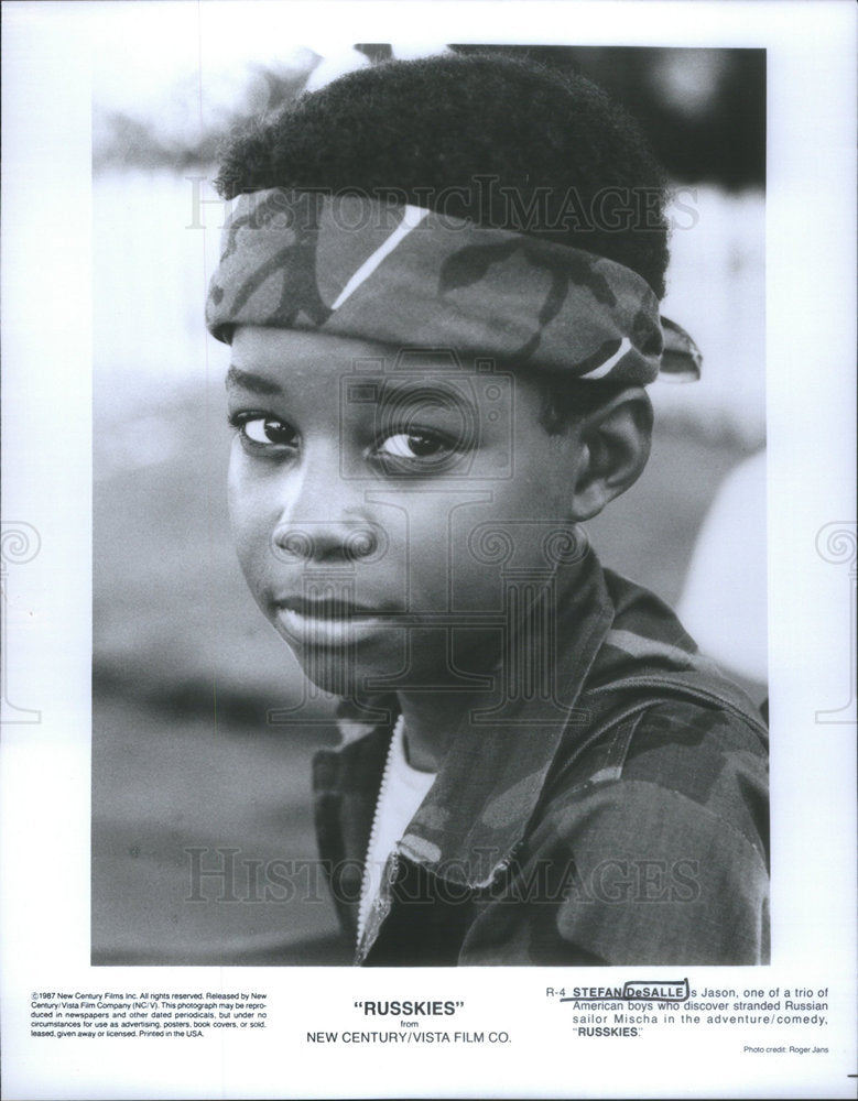 1987 Press Photo Russkies Film Child Actor DeSalle Camouflage Headband - Historic Images