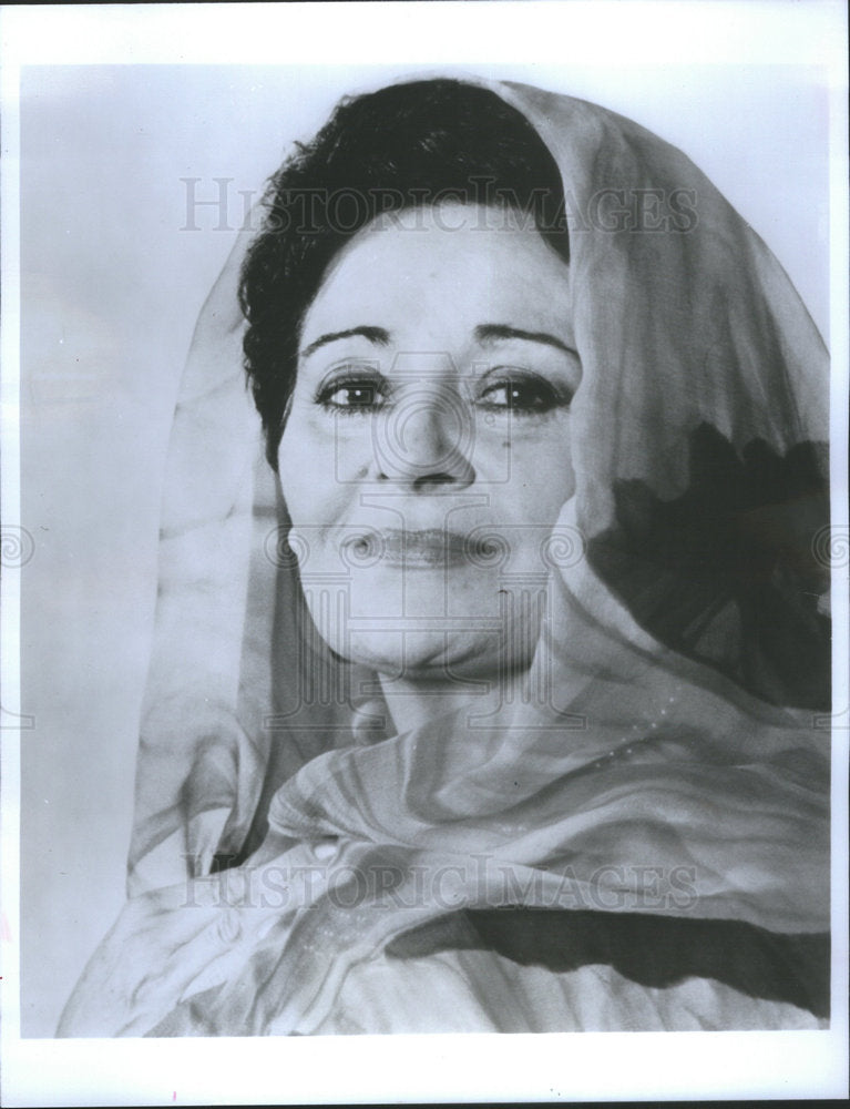 1993 Press Photo Victoria de los ÃƒÆ’Ã‚Ângeles Spanish Catalan operatic soprano - Historic Images