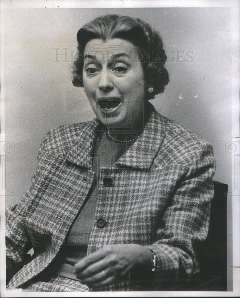 1969 Press Photo Mrs. Sally Mcmahon, a firm advocate of sex ed. in the schools - Historic Images