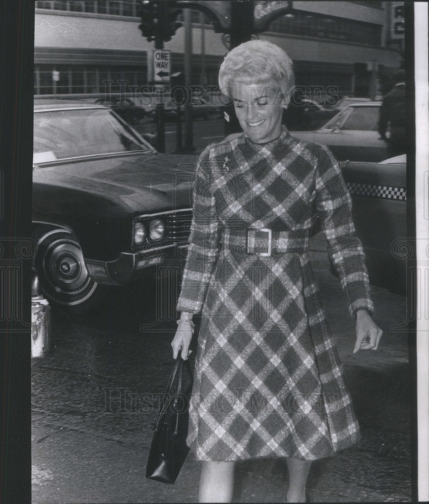 1970 Mrs. Hunter Wrigley "The First of the Seventies" - Historic Images
