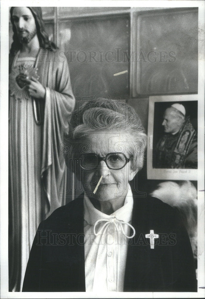 1974 Press Photo Sister Teresa Callahan Principal St Francis  Pope John Paul II - Historic Images