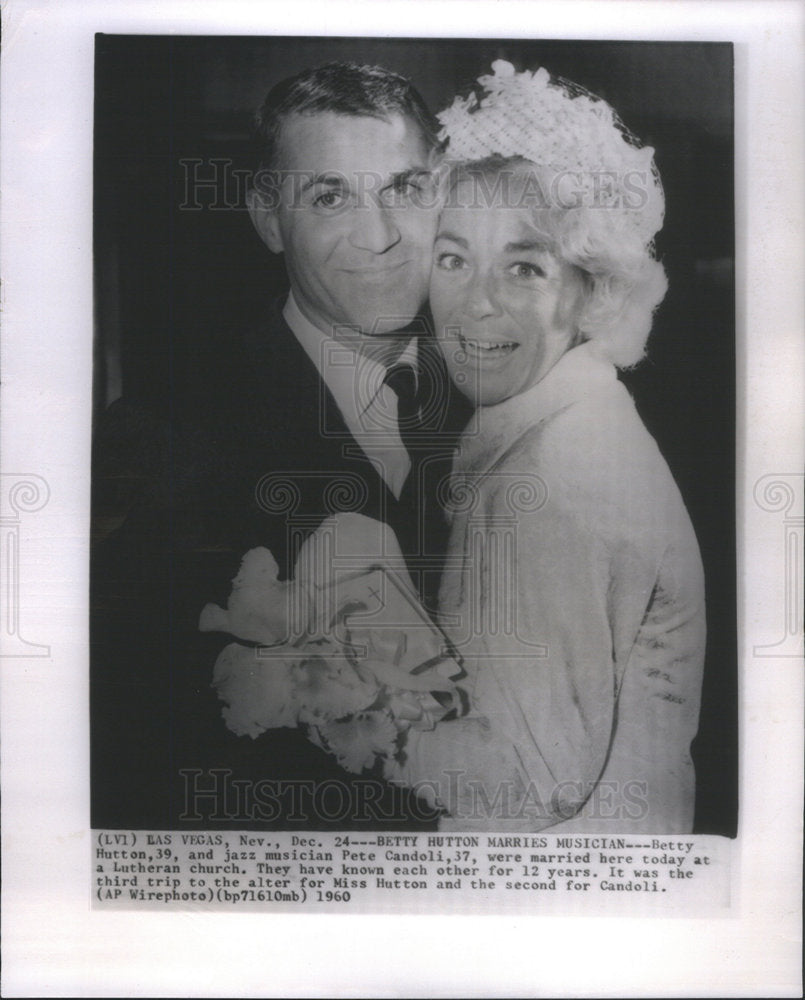 1960 Press Photo Betty Hutton and Jazz Musician Pete Candoli Married - Historic Images