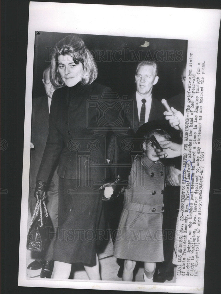 1963 Press Photo Patricia Kennedy Lawford Daughter Sydney President Sister - Historic Images