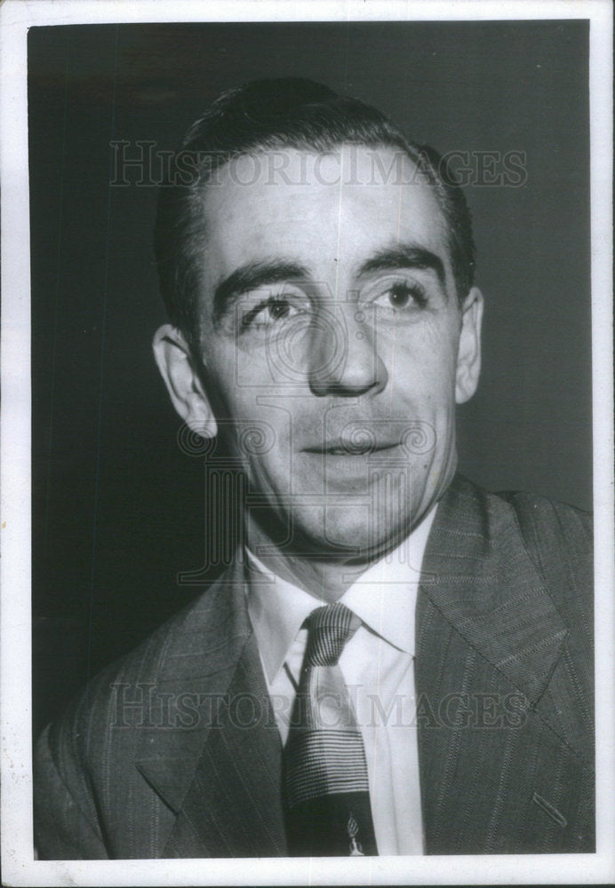 1957 PAUL MOLLOY SUN-TIMES RADIO TV COLUMNIST - Historic Images