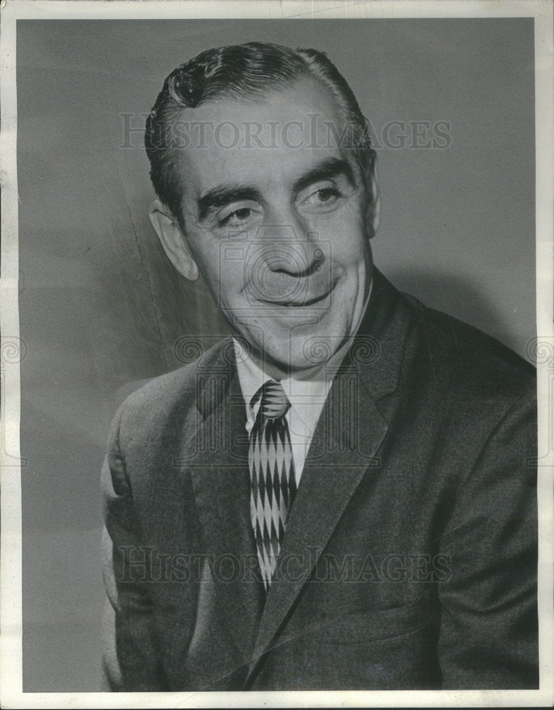 1966 Press Photo Chicago Sun Time Columnist Paul Molloy Author Writer Journalist - Historic Images