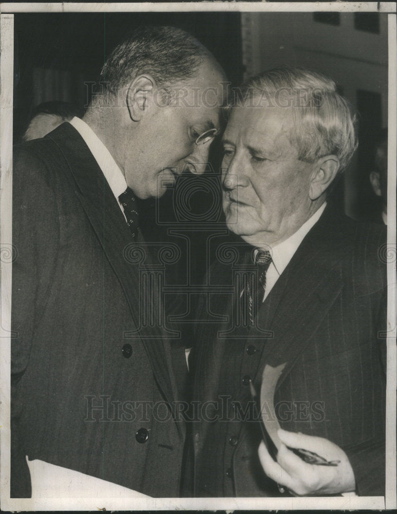 1939 Morgenthau Morris Sheppard In Huddle During Secret Inquiry - Historic Images