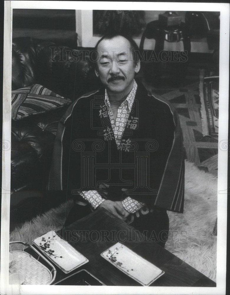 1977 Press Photo Pat Morita Comedy Actor Stars AS Takahashi In Mr T And Tina - Historic Images