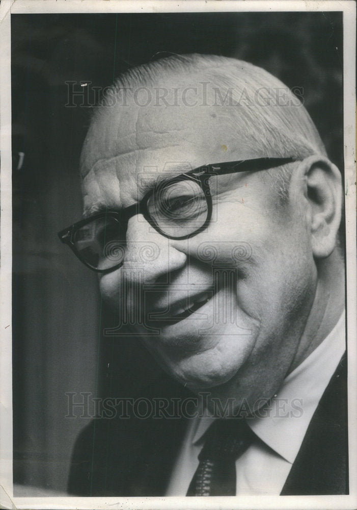 1968 Paul Powell Illinois Secretary of State. - Historic Images