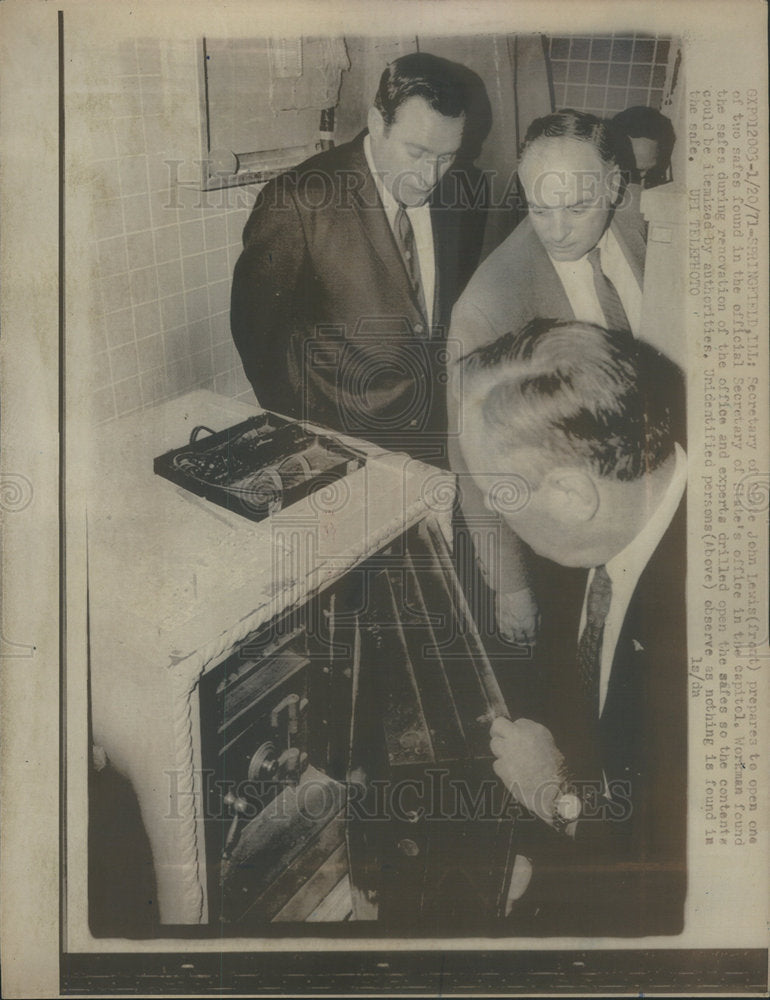 1971 Press Photo UFI Telephoto Poul Powell - Historic Images