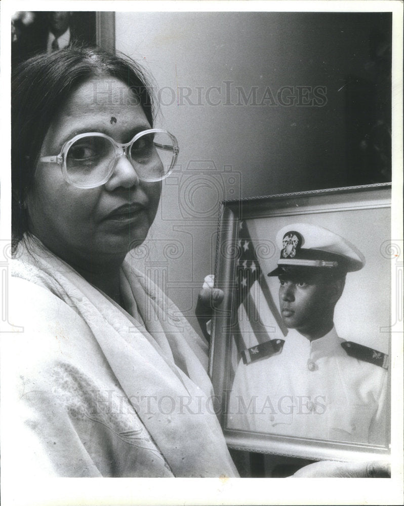 1988 Press Photo Mithilesh Prasad United States Navy Lt. Ratish Prasad&#39;s Mother - Historic Images