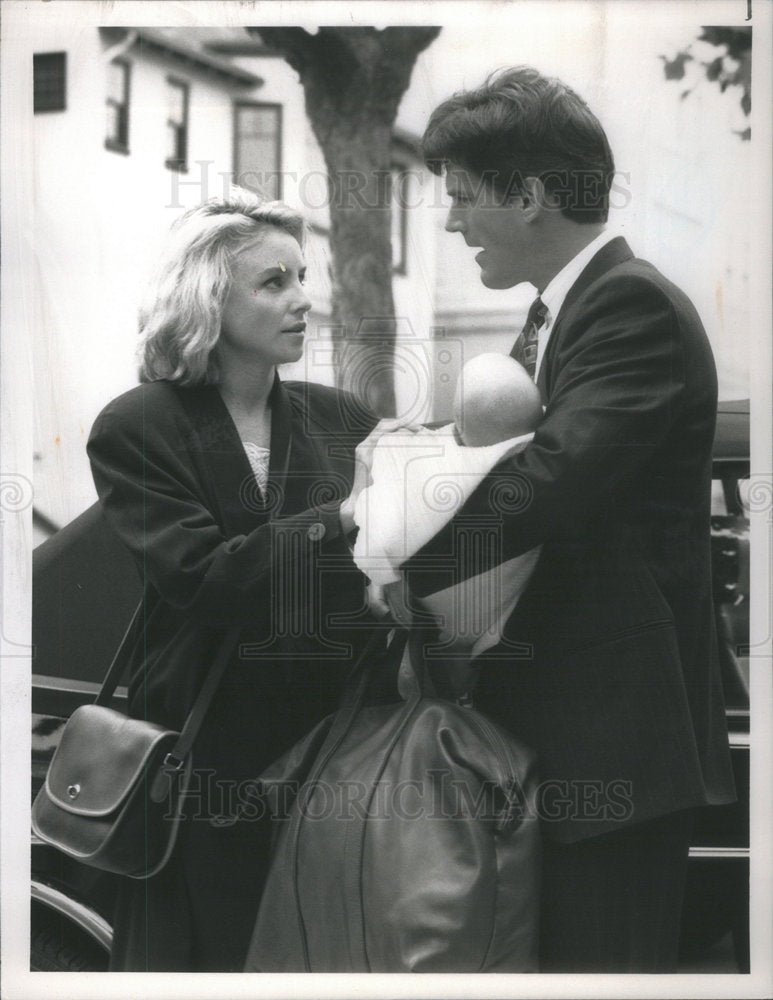 1990 Press Photo Tracy Pollan and D.W. Moffett stars in &quot;Danielle Steel&#39;s Fine T - Historic Images