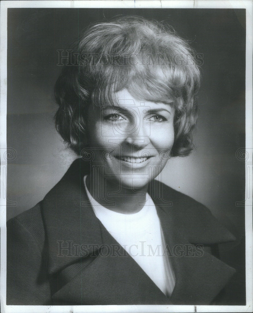 1972 Jean Gibson American Supervisor Sales Administration Ekco Co - Historic Images